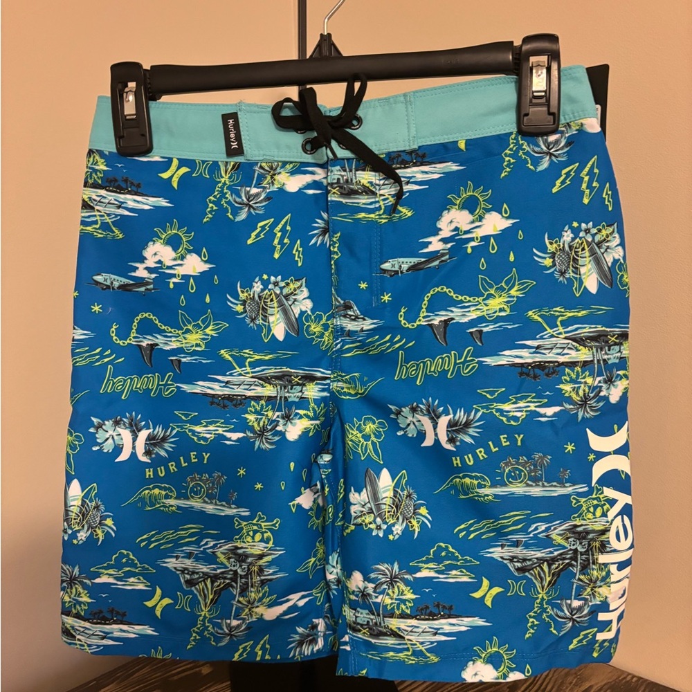 Hurley Blue Hawaiian-Print Board Shorts